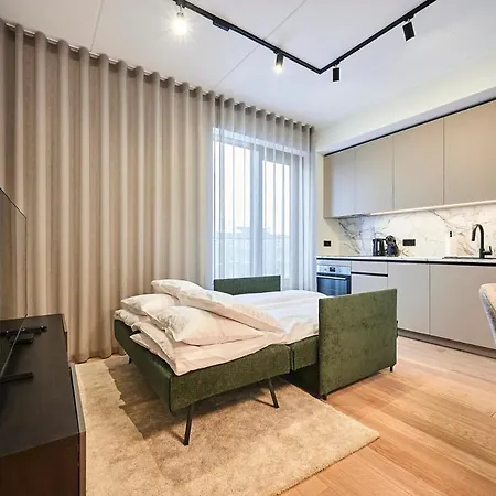 Апартаменти Brand New 2026 - Self Check-in - Balcony - Near Hilton